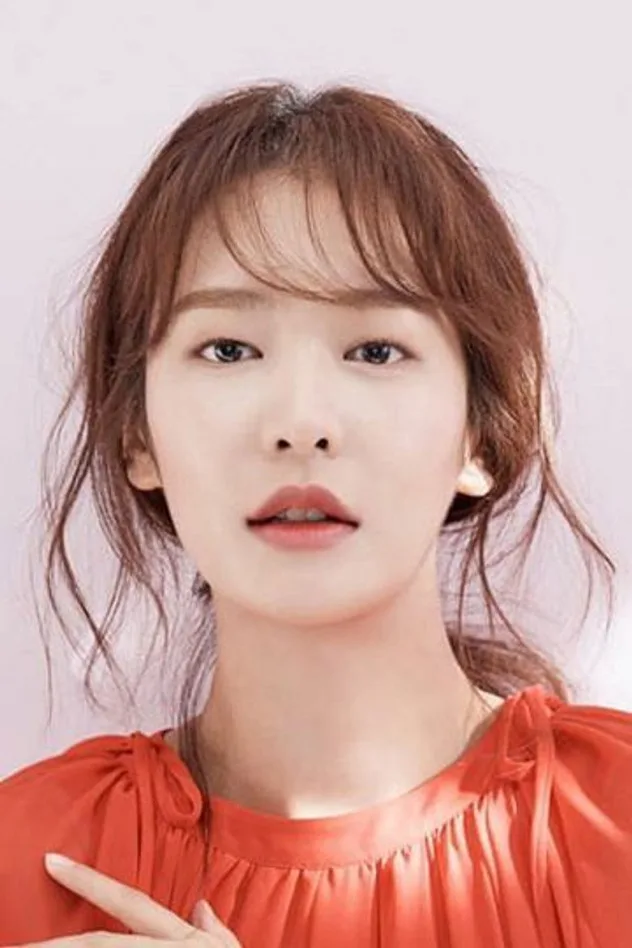 фото Jung Yoo-jin