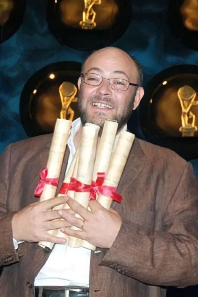 Adel Adeeb için kapak görseli