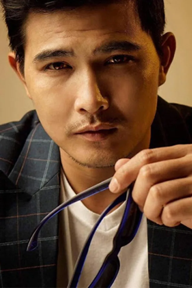 Imagen de portada para Quang Sự