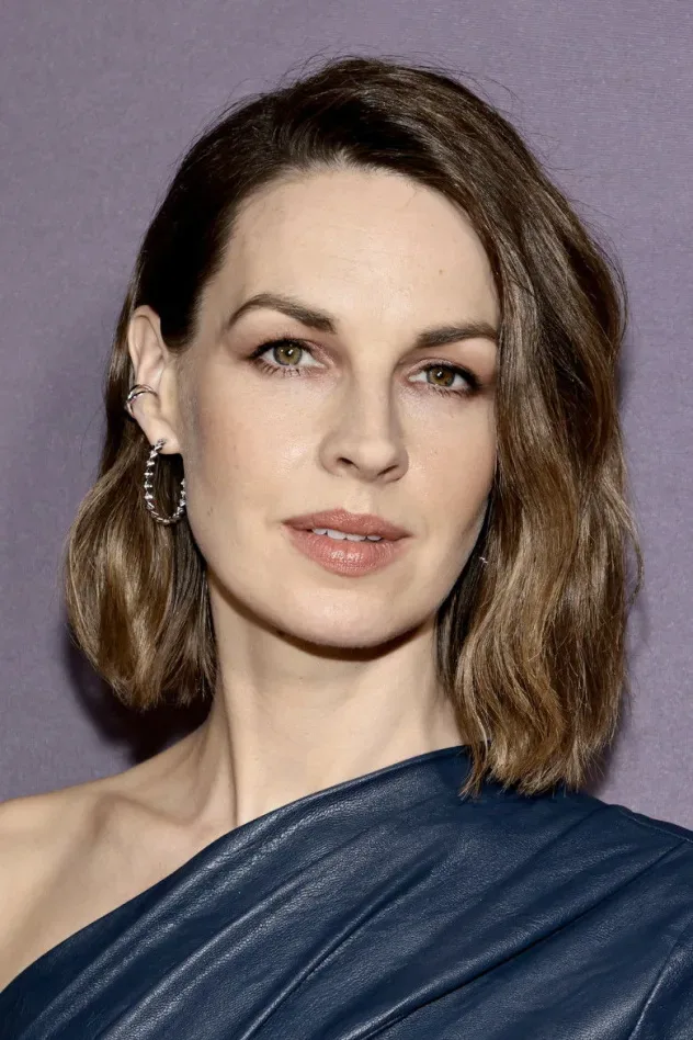 Cover image for Jessica Raine