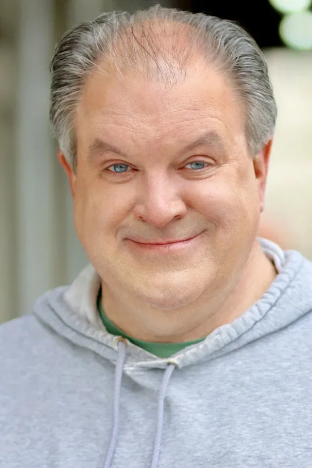صورة الغلاف لـ Christopher Lucas