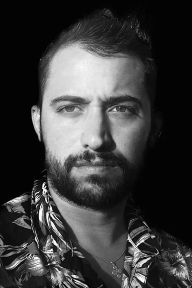 Обложка для Oliver Mend
