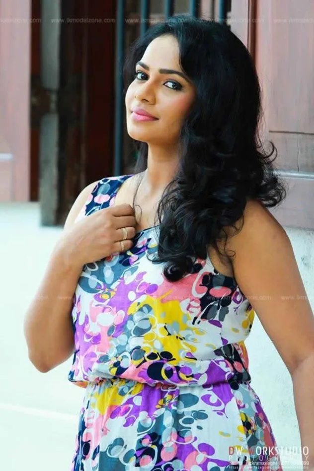صورة الغلاف لـ Umayangana Wickramasingha