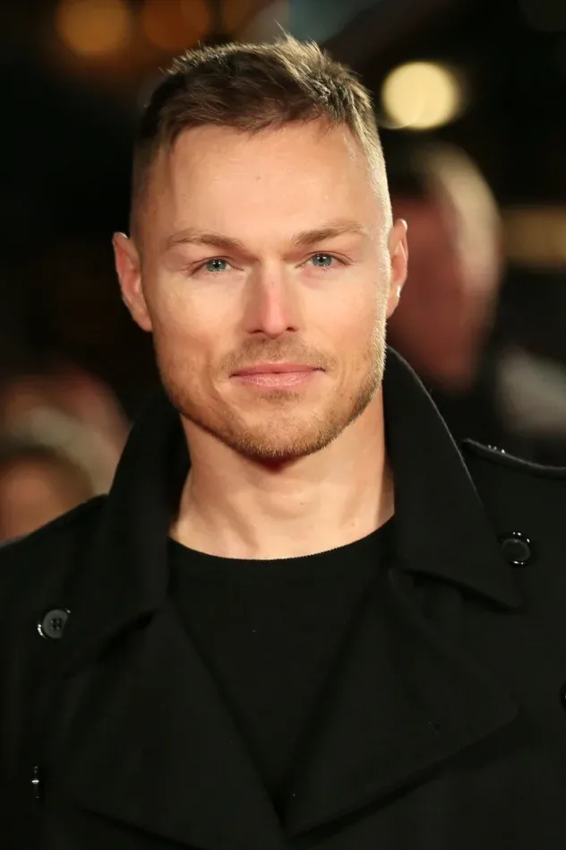 Обложка для Andrew Hayden-Smith
