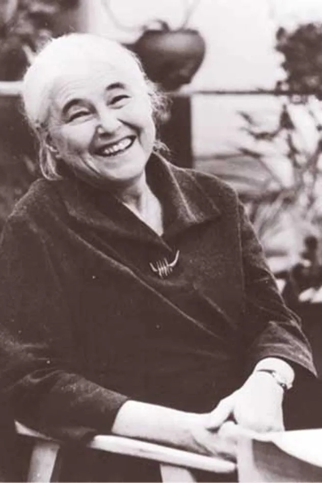 Обложка для Anna Seghers