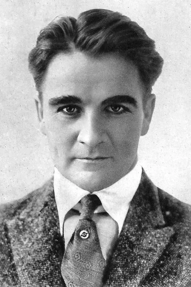 صورة الغلاف لـ William Desmond