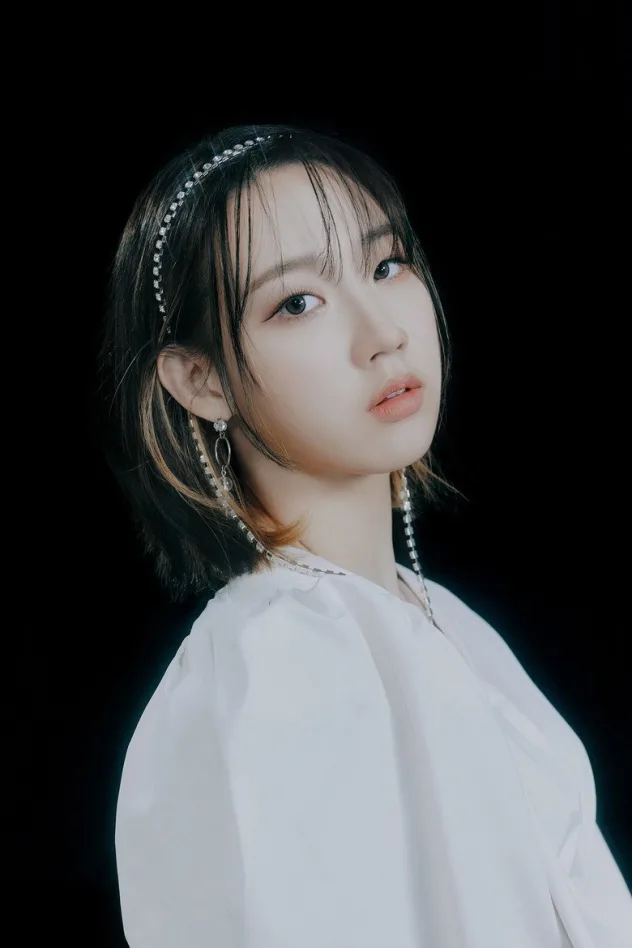 Обложка для Shin Ji-yoon