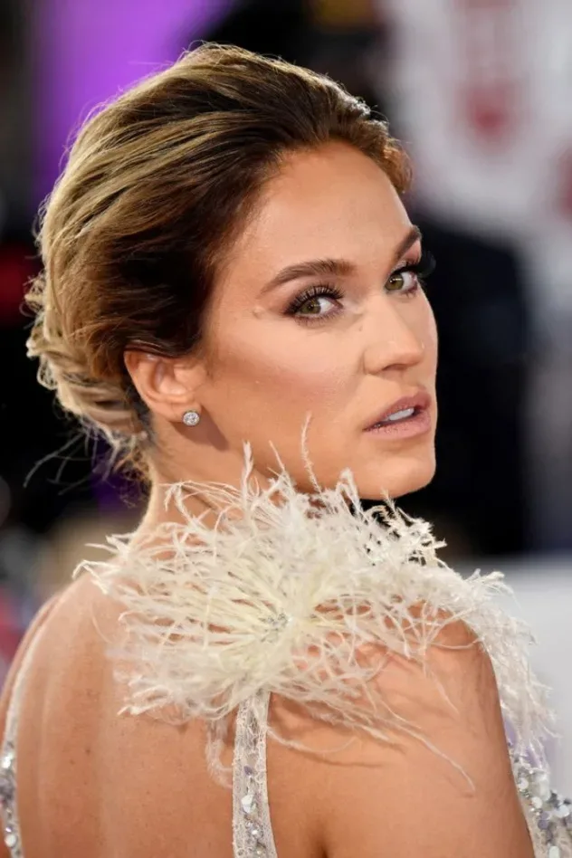 Обложка для Vicky Pattison