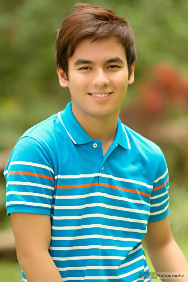Cover image for John Manalo