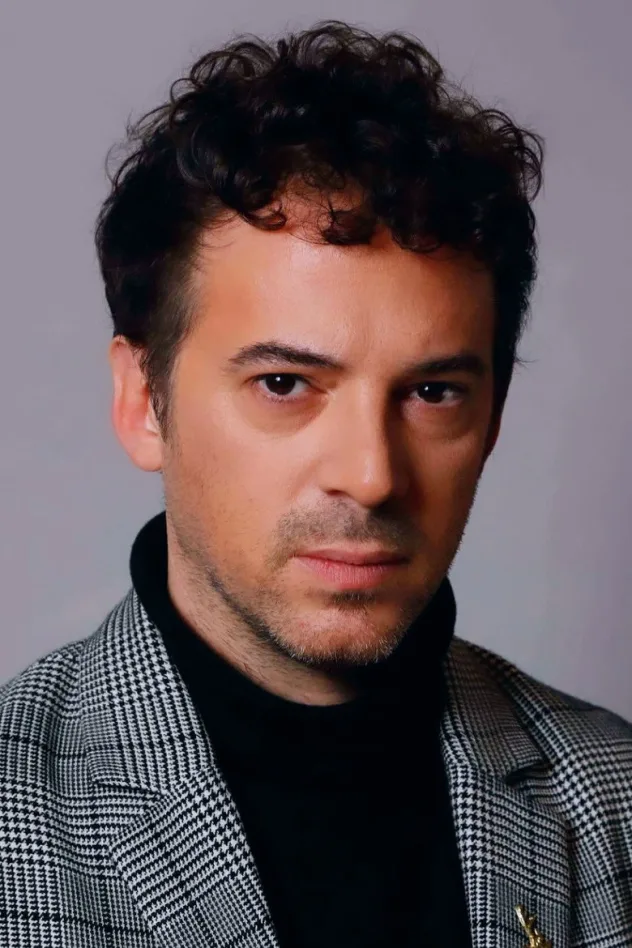 Обложка для Ezequiel Tronconi