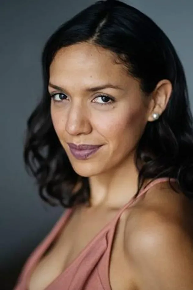 Cover image for Erika Hau