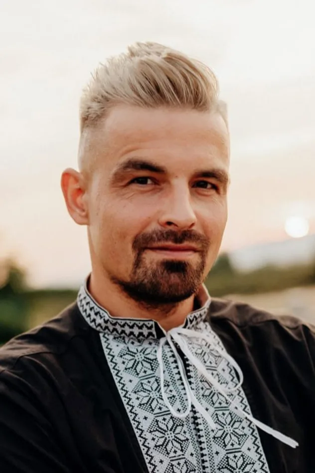 Dominik Gajdoš için kapak görseli