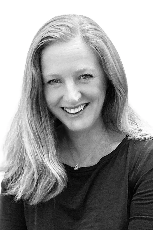 Imagen de portada para Claire Moorsom