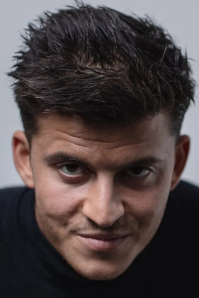Cover image for Christoffer Jindyl