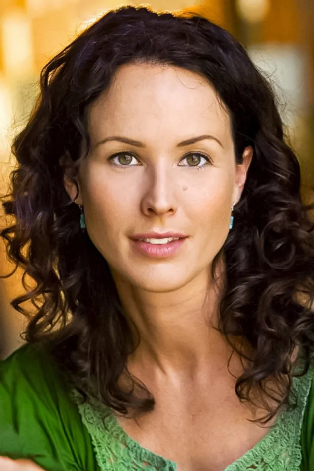 Cover image for Angela Shelton