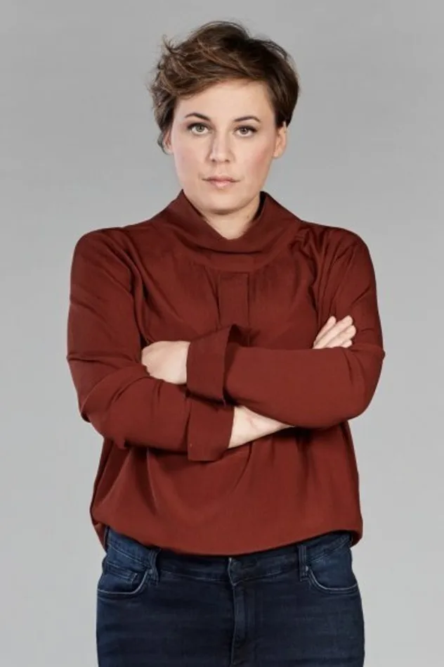 Antonia Klugmann için kapak görseli
