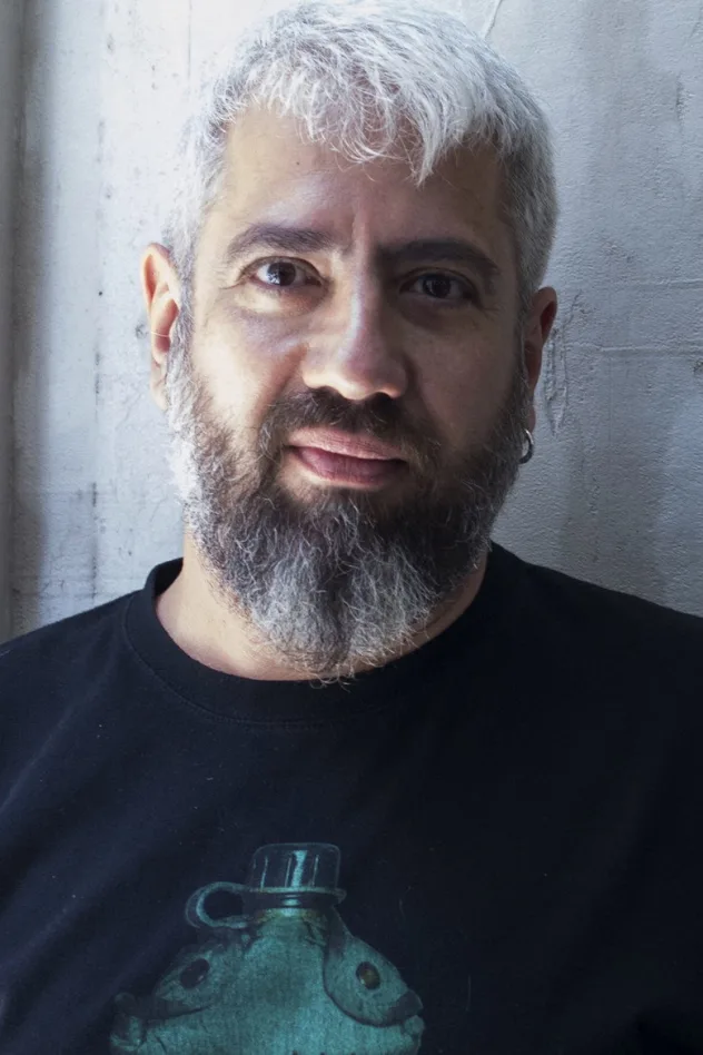 Dimitris Frangioglou için kapak görseli