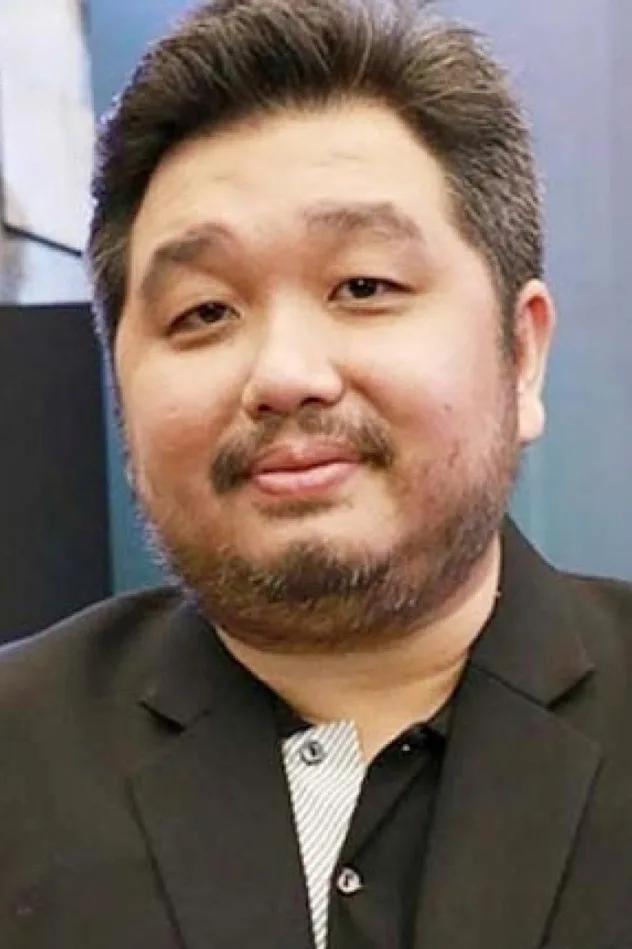 Imagen de portada para Suphakorn Riansuwan