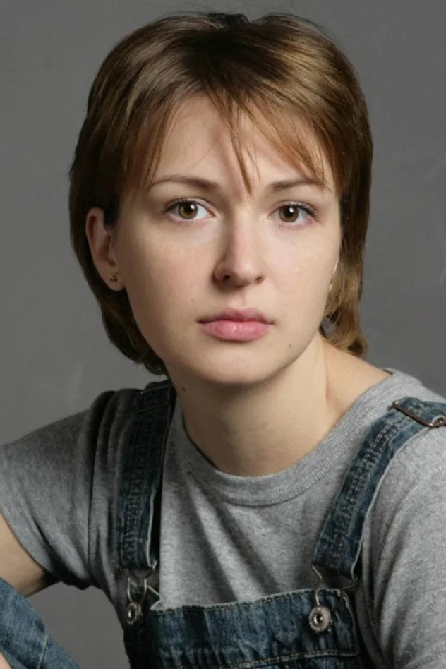 Anna Taratorkina için kapak görseli