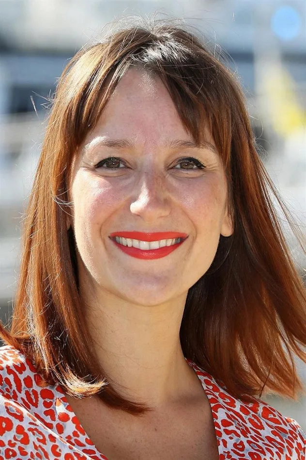 Cover image for Julie Bargeton