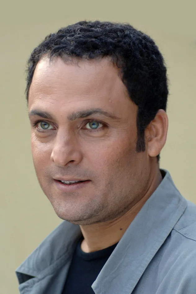 Cover image for Hossein Yari