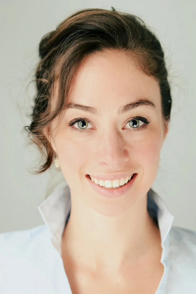 Émilie St-Germain için kapak görseli