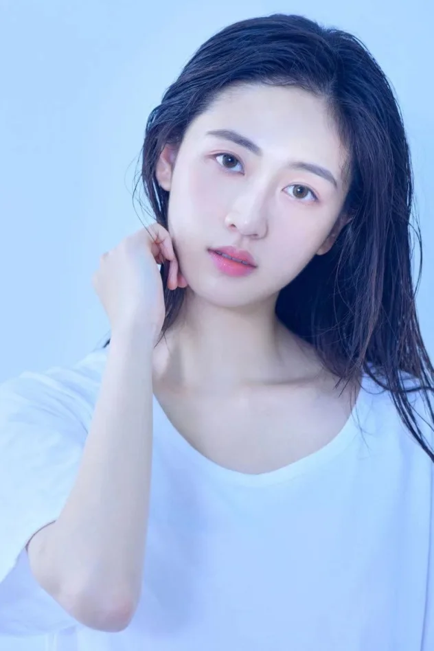 Liu Yujun için kapak görseli