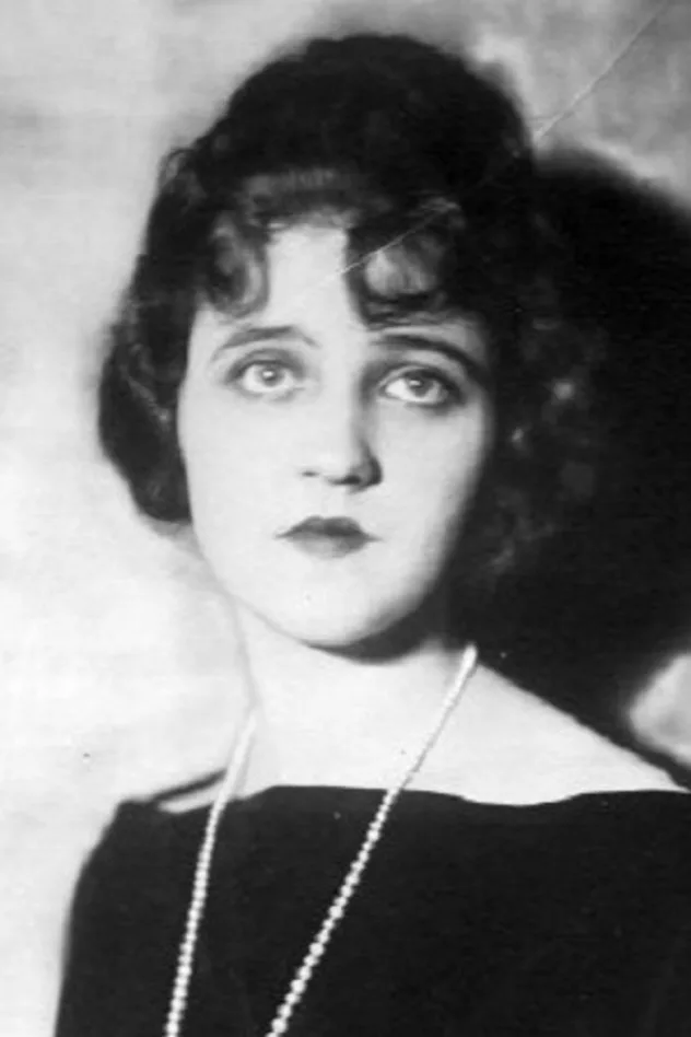 Cover image for Eleanor Lawson