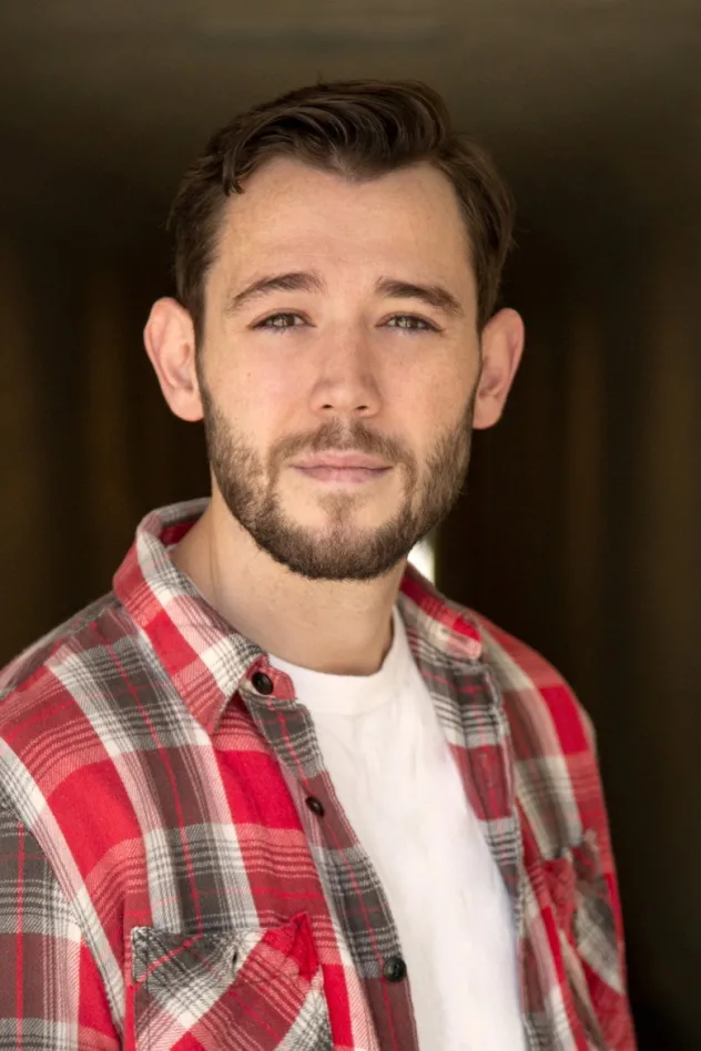 Обложка для Charlie Chappell