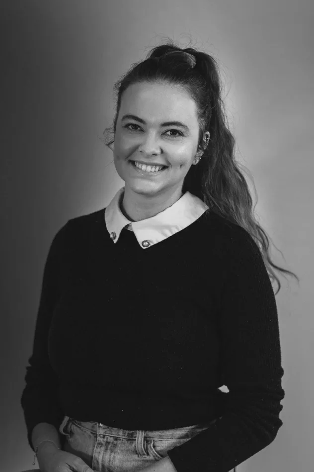 Ellie Harwood için kapak görseli
