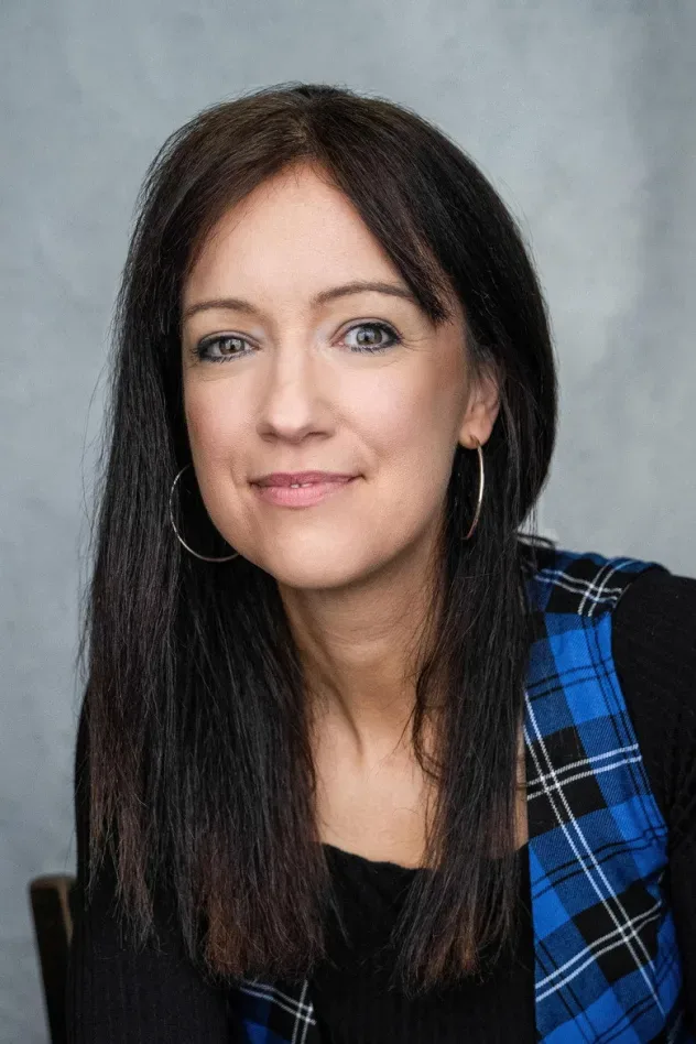 Обложка для Sarah MacGillivray
