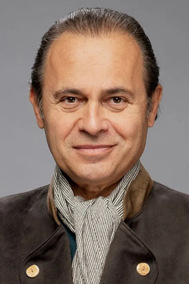 Ayhan Sicimoğlu için kapak görseli