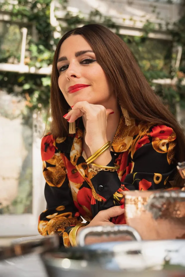 Cover image for Nadia Caterina Munno