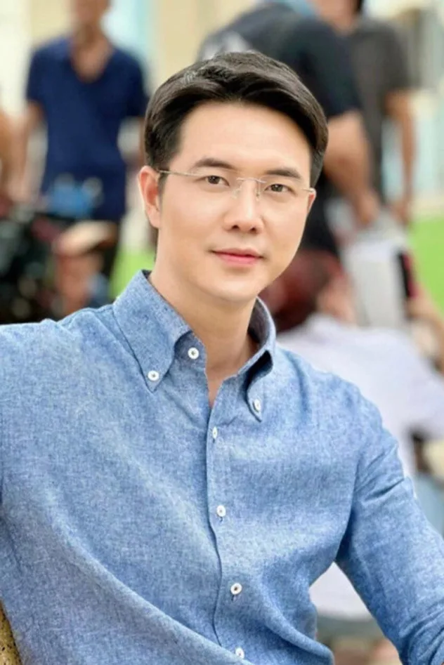 Imagen de portada para Phùng Đức Hiếu