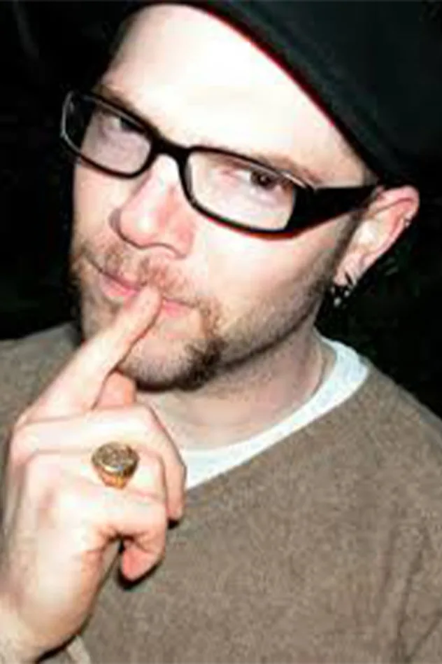 Imagen de portada para Nicholas Rucka