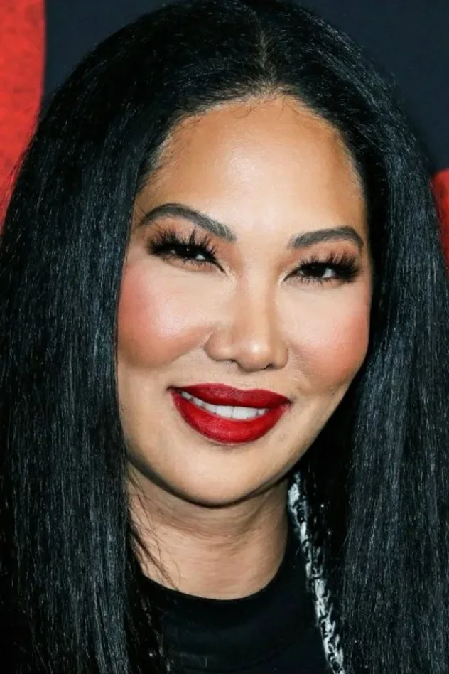 Cover image for Kimora Lee Simmons