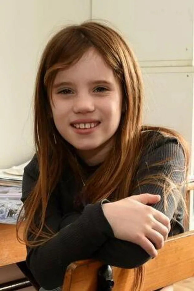 Elena Missiaen için kapak görseli