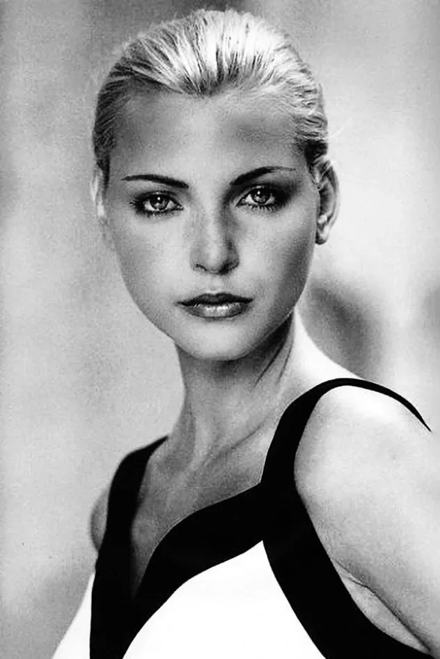Обложка для Nadja Auermann