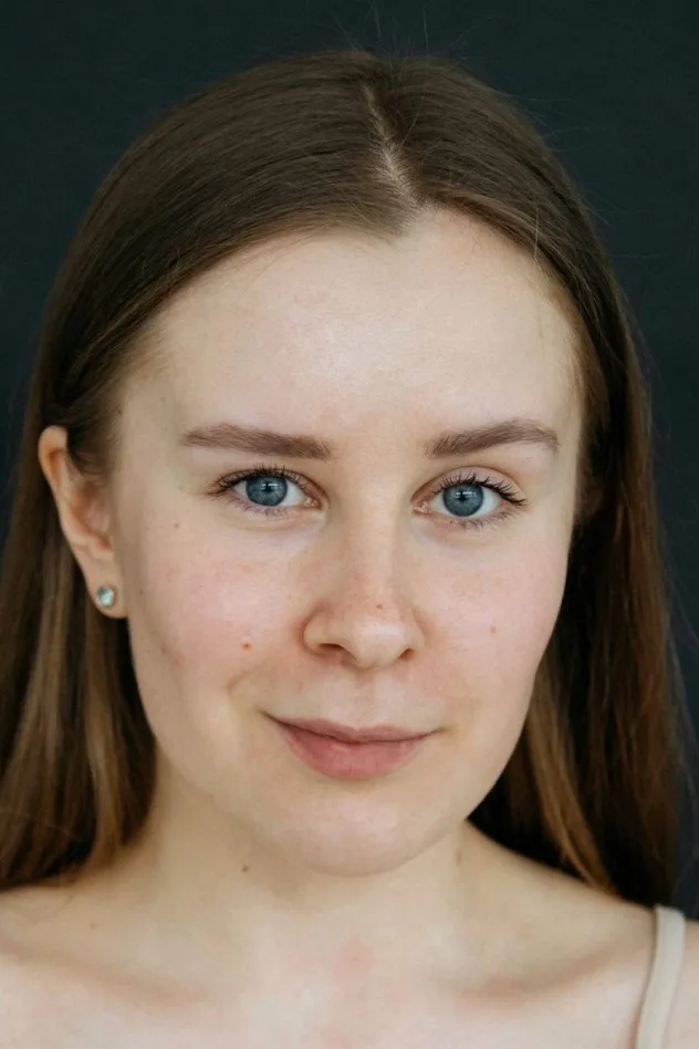 Viktoriya Martynova için kapak görseli