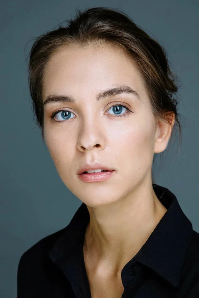 Ekaterina Sakhno için kapak görseli