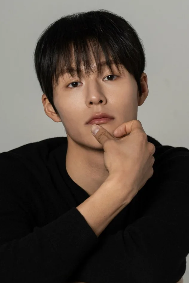 صورة الغلاف لـ Hong Hyun-ki