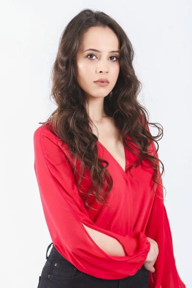 صورة الغلاف لـ Claudia Vasile