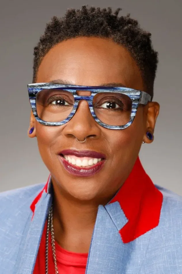 Imagen de portada para Gina Yashere