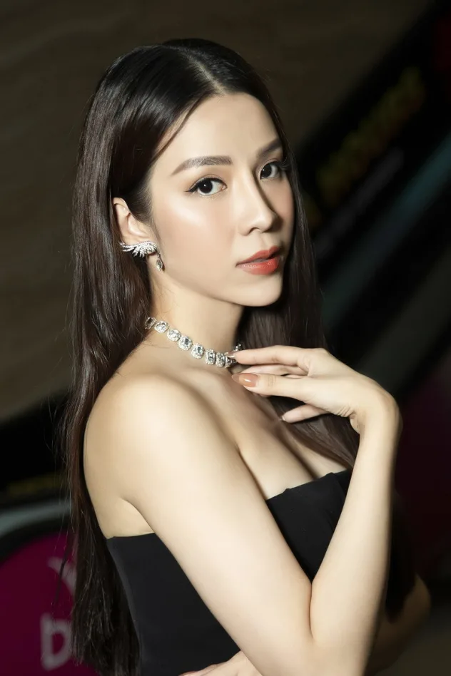 صورة الغلاف لـ Ngô Phương Anh