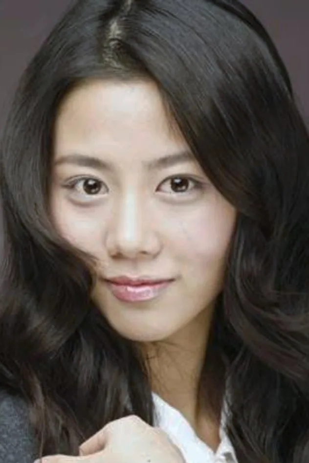 Cover image for Lee Ah-jin