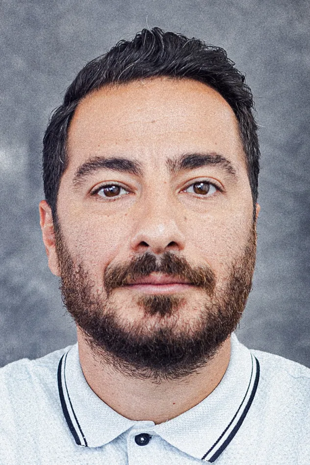 صورة الغلاف لـ Navid Mohammadzadeh