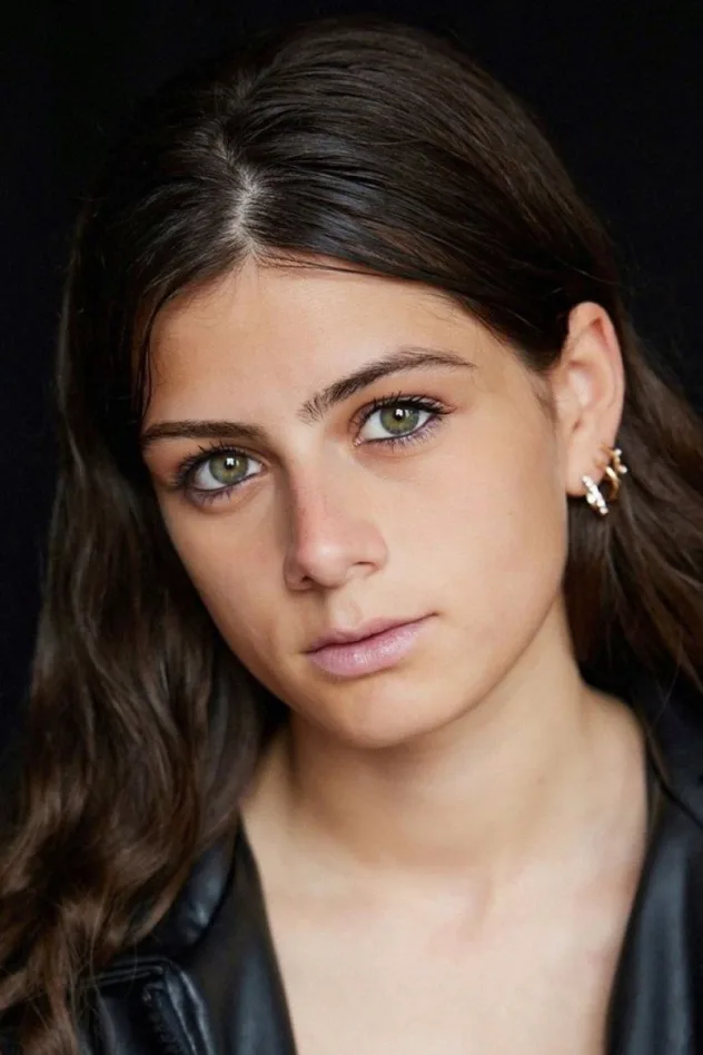 Cover image for Derya Akyol