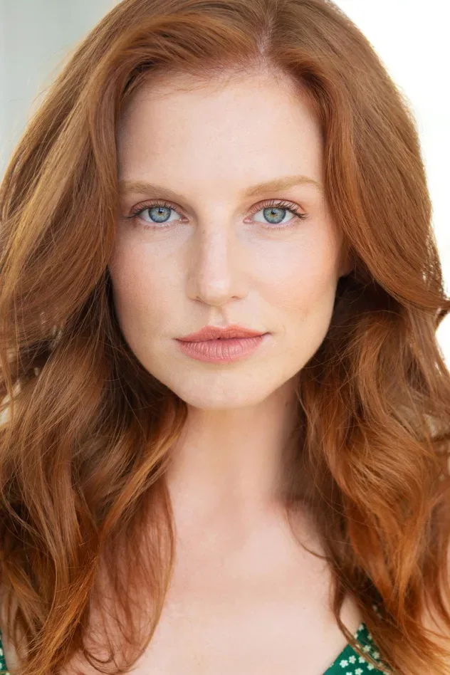 صورة الغلاف لـ Cassie Dzienny