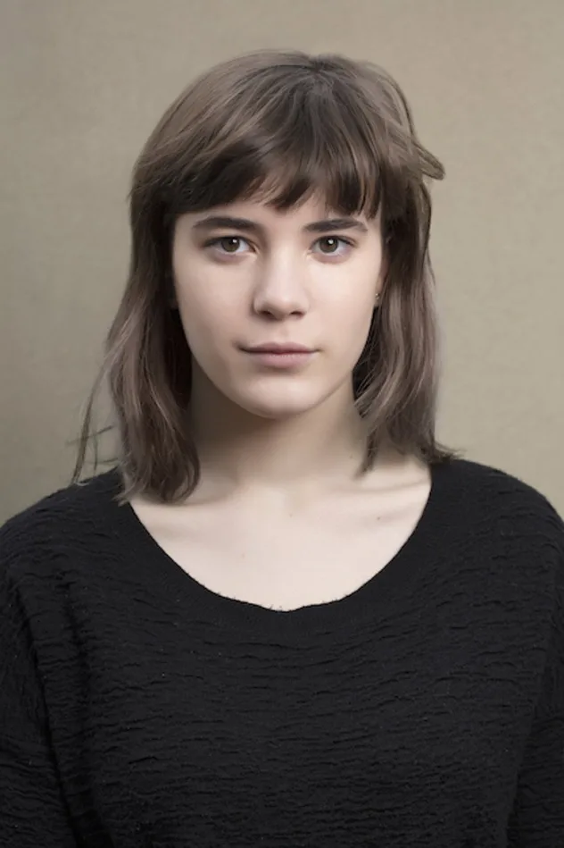 صورة الغلاف لـ Molly Broadstock