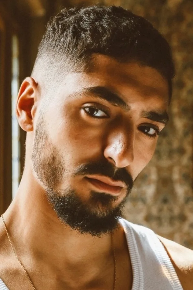 Cover image for Sneazzy